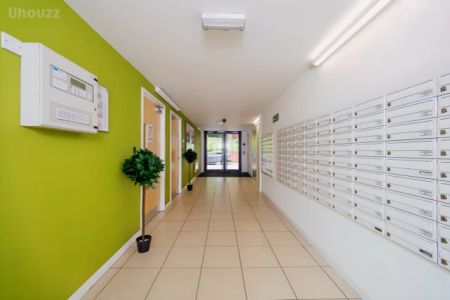 Premium En-Suite - Photo 4