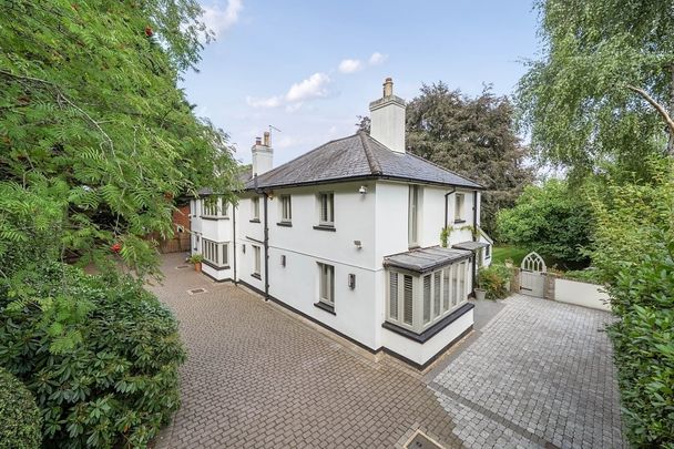 5 bedroom detached house to rent - Photo 1