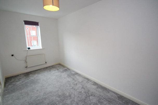 2 bedroom maisonette to rent - Photo 1