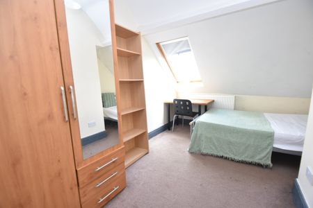 1 bed house / flat share to rent in Harriet Street, Cathays, CF24 - Photo 4