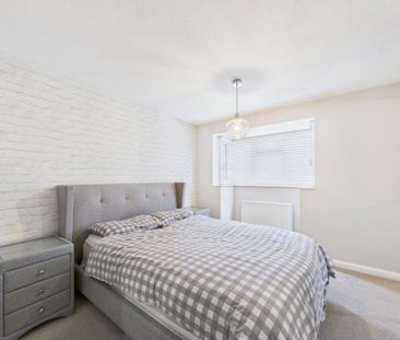 Boundary Road, Wooburn Green, High Wycombe,HP10 - Photo 1