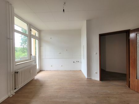 Gemütliche Wohnung mit Balkon sucht neue Bewohner! - Foto 3