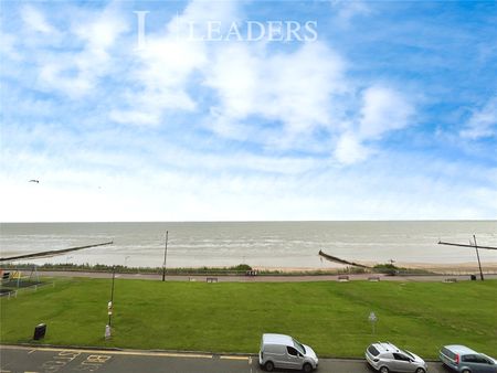 2 bedroom apartment to rent Nelson Road, Clacton-on-Sea, Essex, CO15 - Photo 3