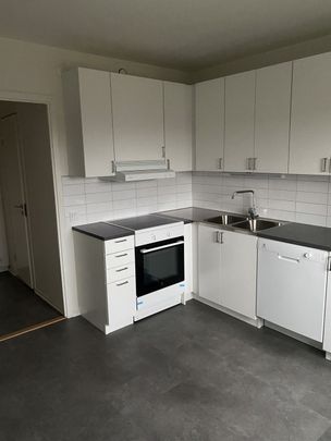 Docentgatan 22B, Hermodsdal - Photo 1