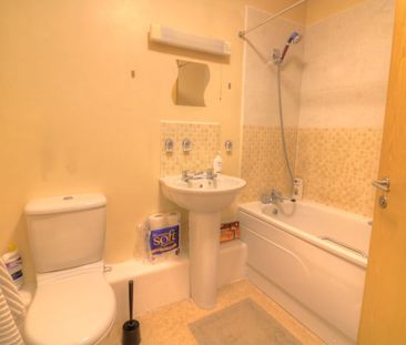 2 Bed Flat, Beauchamp House, CV1 - Photo 1