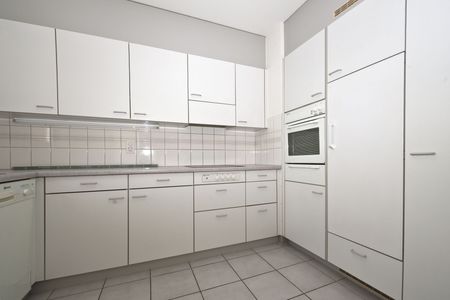 Grosszügige 4.5-Zimmerwohnung an ruhiger Lage - Photo 3
