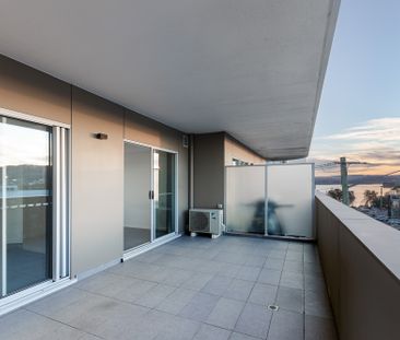 202/2 Howard Street, Warners Bay NSW 2282 - Apartment For Rent | Do... - Photo 2