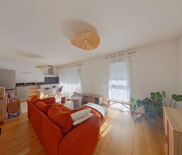Location Appartement 3 pièces 57m² POITIERS 86000 - Photo 2