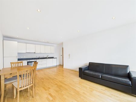 Alexandra Tower, Princes Parade, Liverpool, 2 bedroom, Flat - Purpose Built - Photo 2