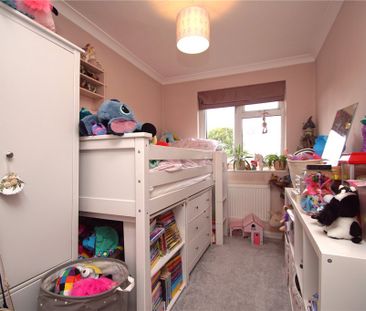 2 bed First Floor Flat for rent - Photo 4