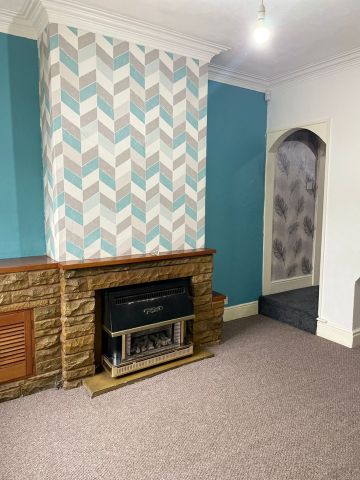 2 Bed Terraced House, Western Road, LE3 - Photo 5