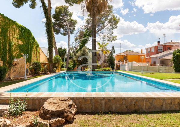 Villa for rent in La Cañada