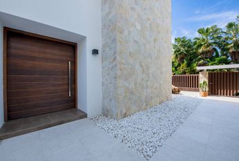 9 bedroom luxury Villa for rent in Marbella, Andalusia