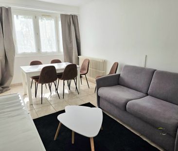 Location Appartement 2 pièces 54m² LYS LEZ LANNOY 59390 - Photo 1