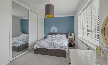 Porters Close, Colchester - Photo 2