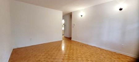 10225 Av. du Sacré-Coeur, H2C 2S6, H2C 2S6, Montréal - Photo 3