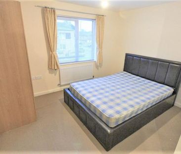 3 bedroom terraced house to rent - Photo 5