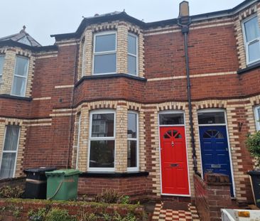 3 bed House - To Let - Photo 6