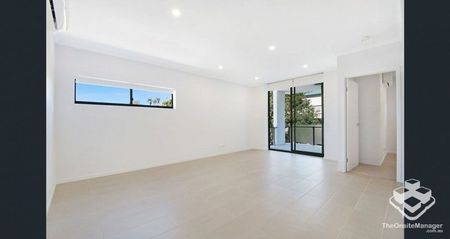 UNFURNISHED 2 BEDROOM APARTMENT - BOWEN HILLS - Photo 3