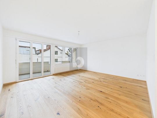 OFFENER UND HELLER WOHNBEREICH - Foto 1