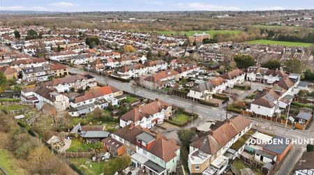 Kingsway, Woodford Green - Photo 5