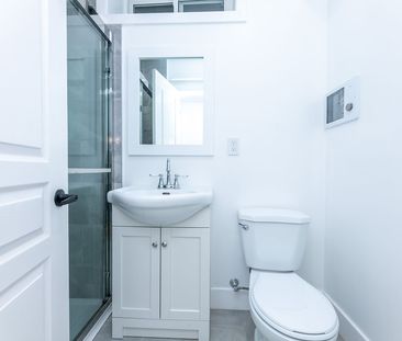 For Lease - 428 Woodfield Road Unit# A, Toronto, Ontario - Photo 4