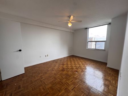 For Lease - 5 Shady Golfway Avenue Unit# 1201, Toronto, Ontario - Photo 3