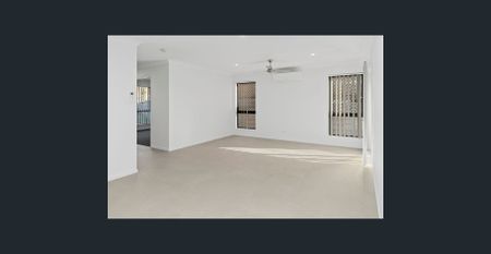 Great 4 Bedroom Home - Photo 2