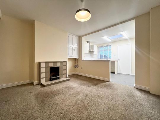 2 bedroom house to rent - Photo 1