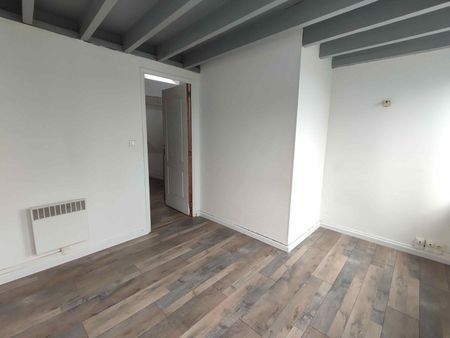 ARRAS CENTRE - APPT T2 BIS de 40 m2 en duplex - Photo 2