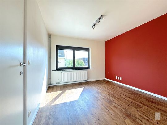 Duplex te huur in Sint-Niklaas - Photo 1