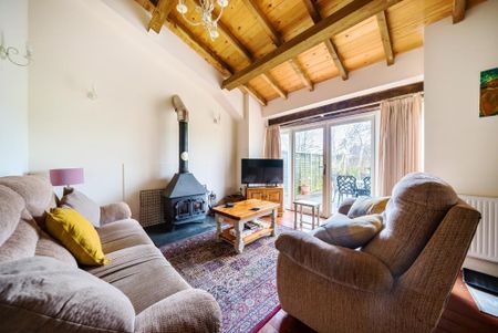 3 bedroom cottage to rent - Photo 2