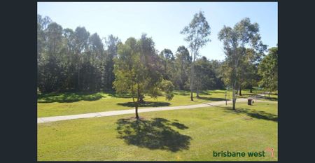 SPACIOUS FAMILY RETREAT IN A PEACEFUL BROOKFIELD SETTING - Photo 2