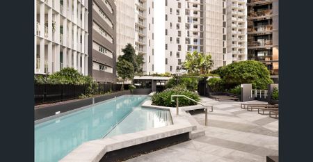 Modern Living in the Heart of Newstead - Photo 5