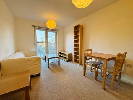 Oriel Gardens, M7 - Photo 4