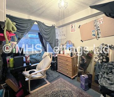 4 Bedroom End Terraced House for rent in Well Close Rise - Photo 5