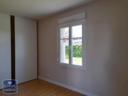 Location Appartement 2 pièces 43m² CHATEAUROUX 36000 - Photo 3
