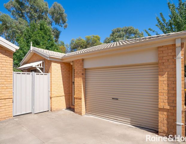 2/9 Gunyah Place, Glenfield Park, NSW 2650 - Photo 1