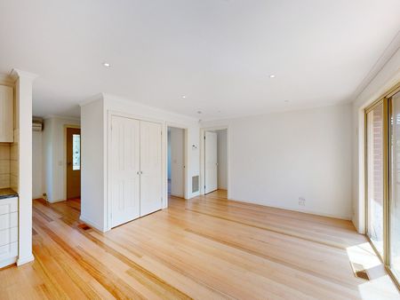 22 Meadow Street, Coburg VIC 3058 - Photo 3
