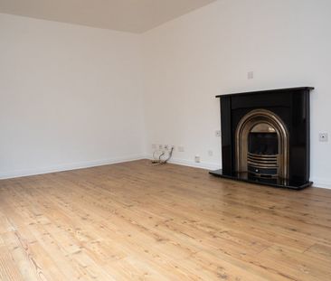 3 Bed Semi-Detached House, Redford Loan, EH13 - Photo 2