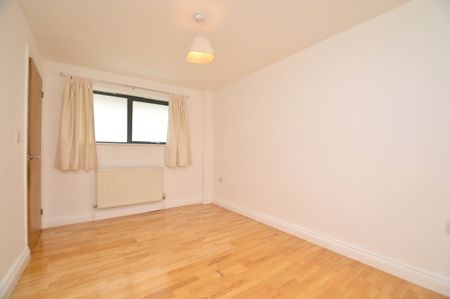 Wells Park Road, London, SE26 - Photo 4