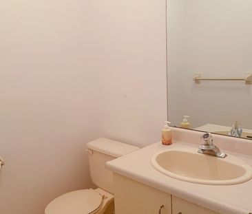 For Lease - 3457 WYMAN Crescent, Hunt Club - Windsor Park Village a... - Photo 3