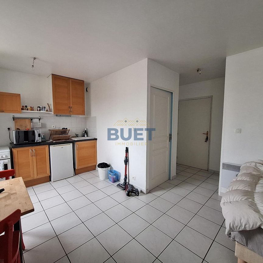 A LOUER à SAINT-APOLLINAIRE - STUDIO situé 9 rue ... - Photo 1