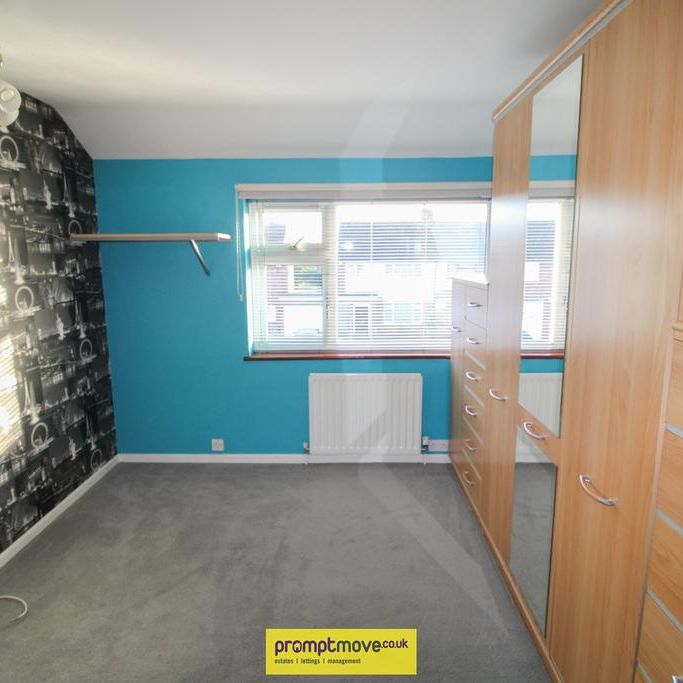 3 bedroom semi-detached house to rent - Photo 1