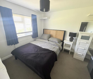 3 bedroom semi-detached house to rent - Photo 6