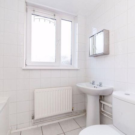 Battersea Bridge Road, London - Photo 4