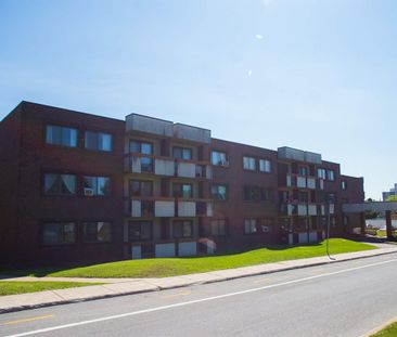 2 CH - 1 SDB - Laval - $1,400 /mo - Photo 2