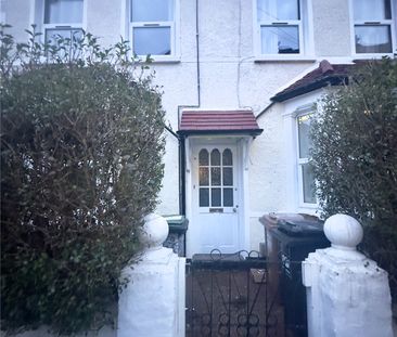 Double Bedroom in Shared House, Hither Green - Photo 5