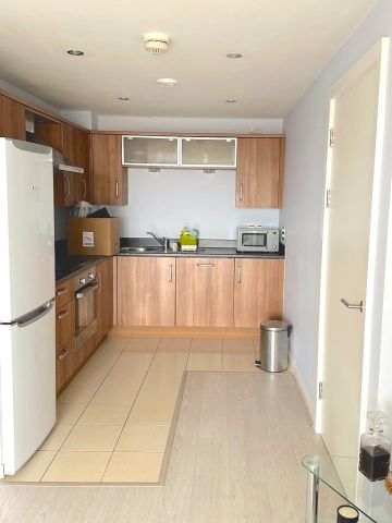 1 Bed Flat, Masshouse Plaza, B5 - Photo 3