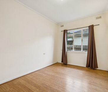 24 Lucknow St , MITCHAM - Photo 3